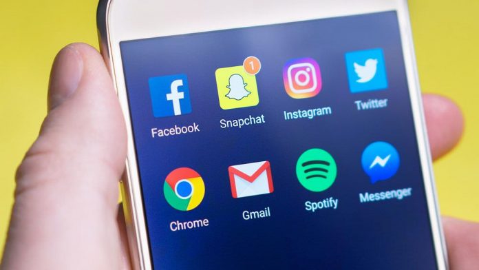 kelebihan dan kekurangan bisnis online di media sosial